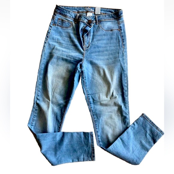 Time and Tru Women's Blue Jeggings, Size 12 - Picture 2 of 5